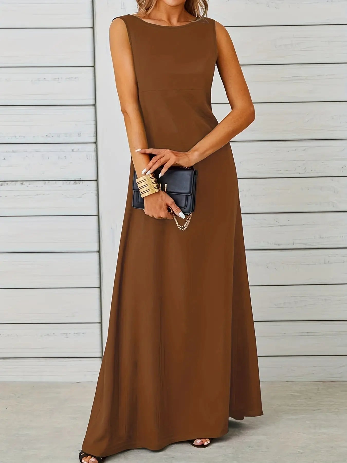 Sleeveless Flowy Maxi Dress Trendsi