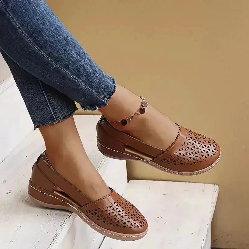 Stylish Cutout Round Toe PU Leather Loafers by Parfymia
