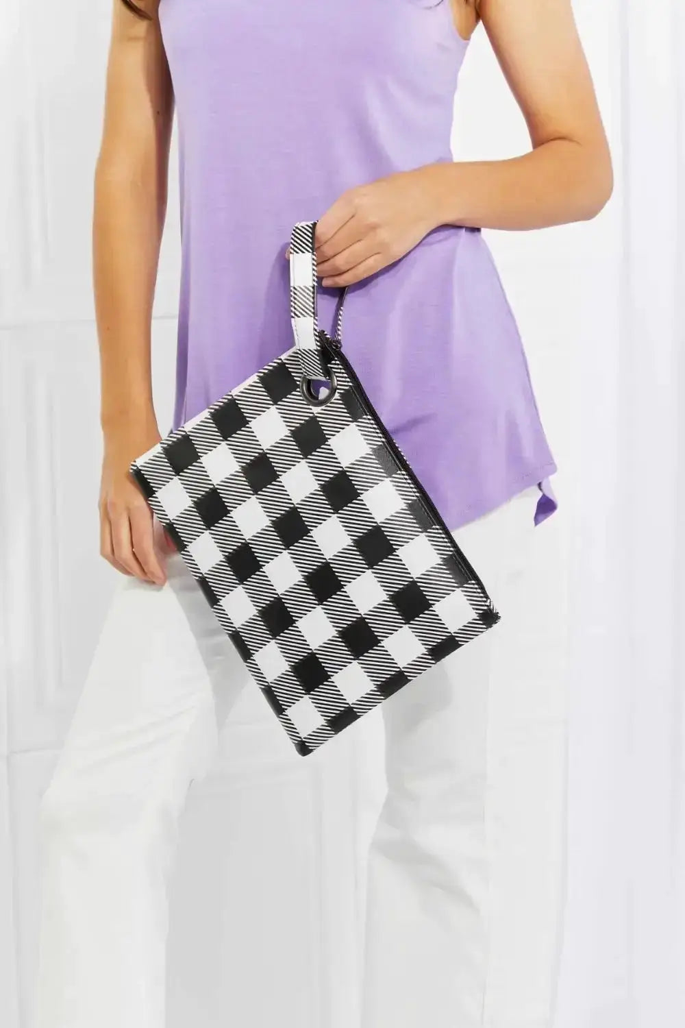 Leopard Print PU Leather Medium Wristlet by Parfymia