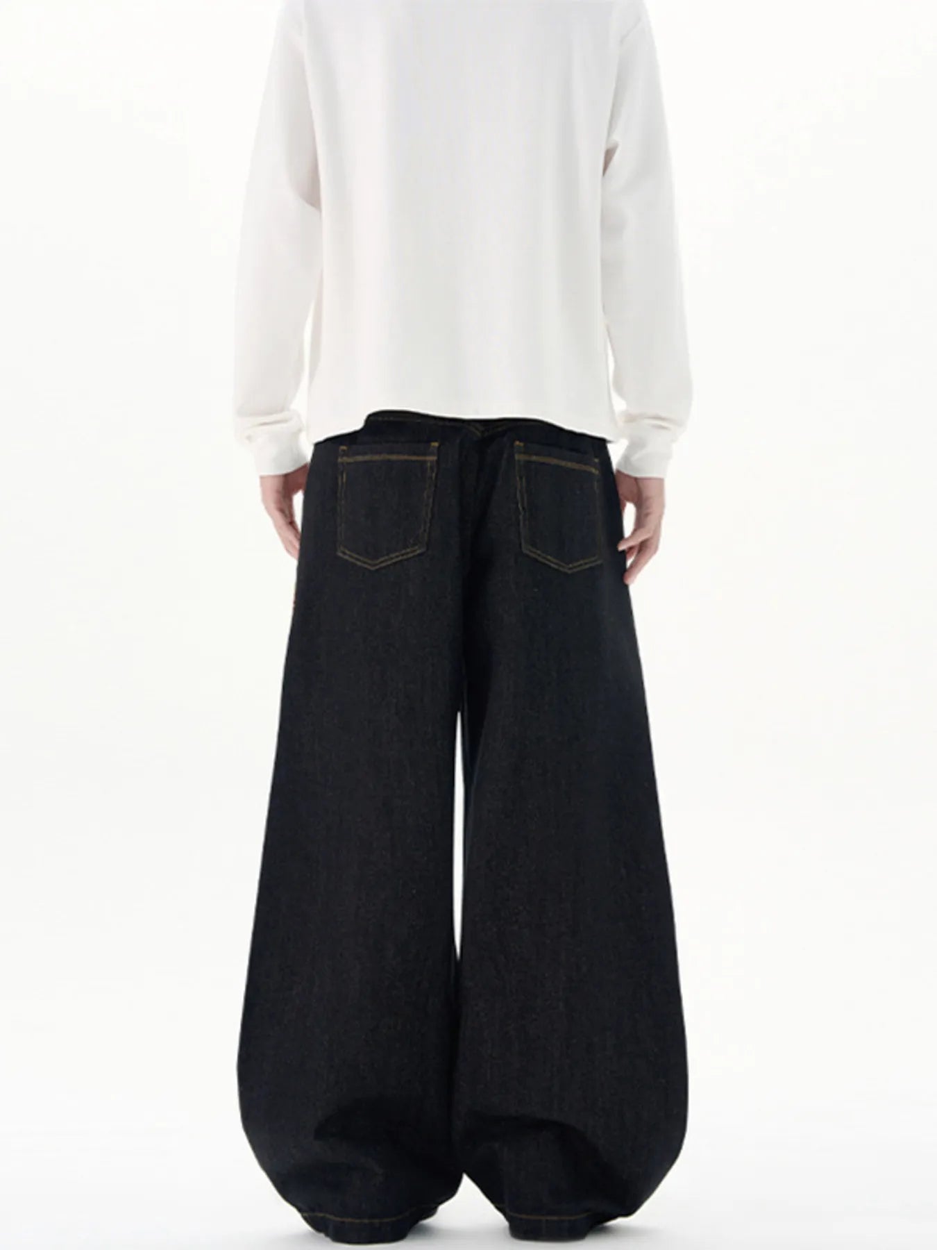Men's Plus Size Wide Leg Jeans with Detachable Square Scarf