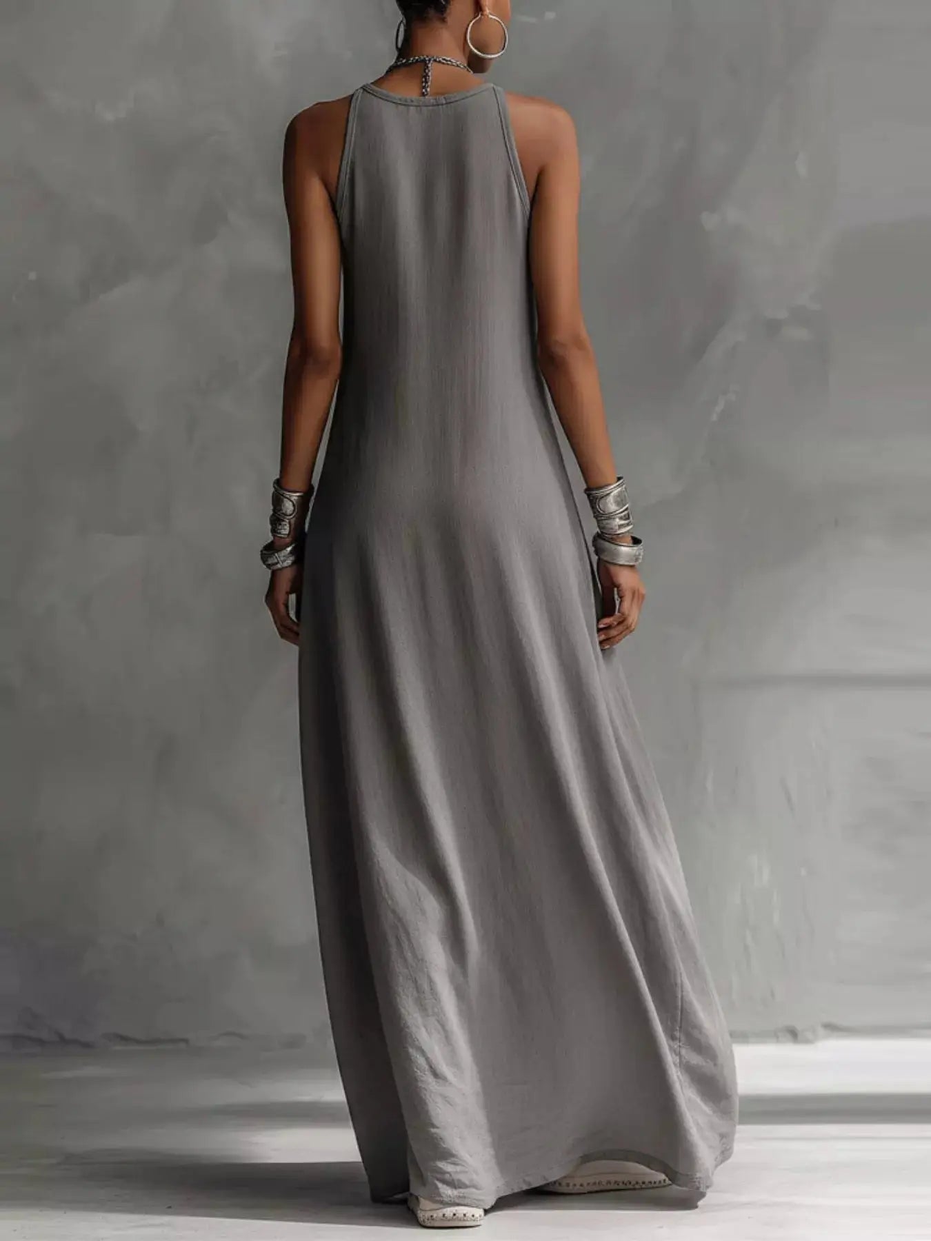Two-Tone Sleeveless Maxi Dress Trendsi