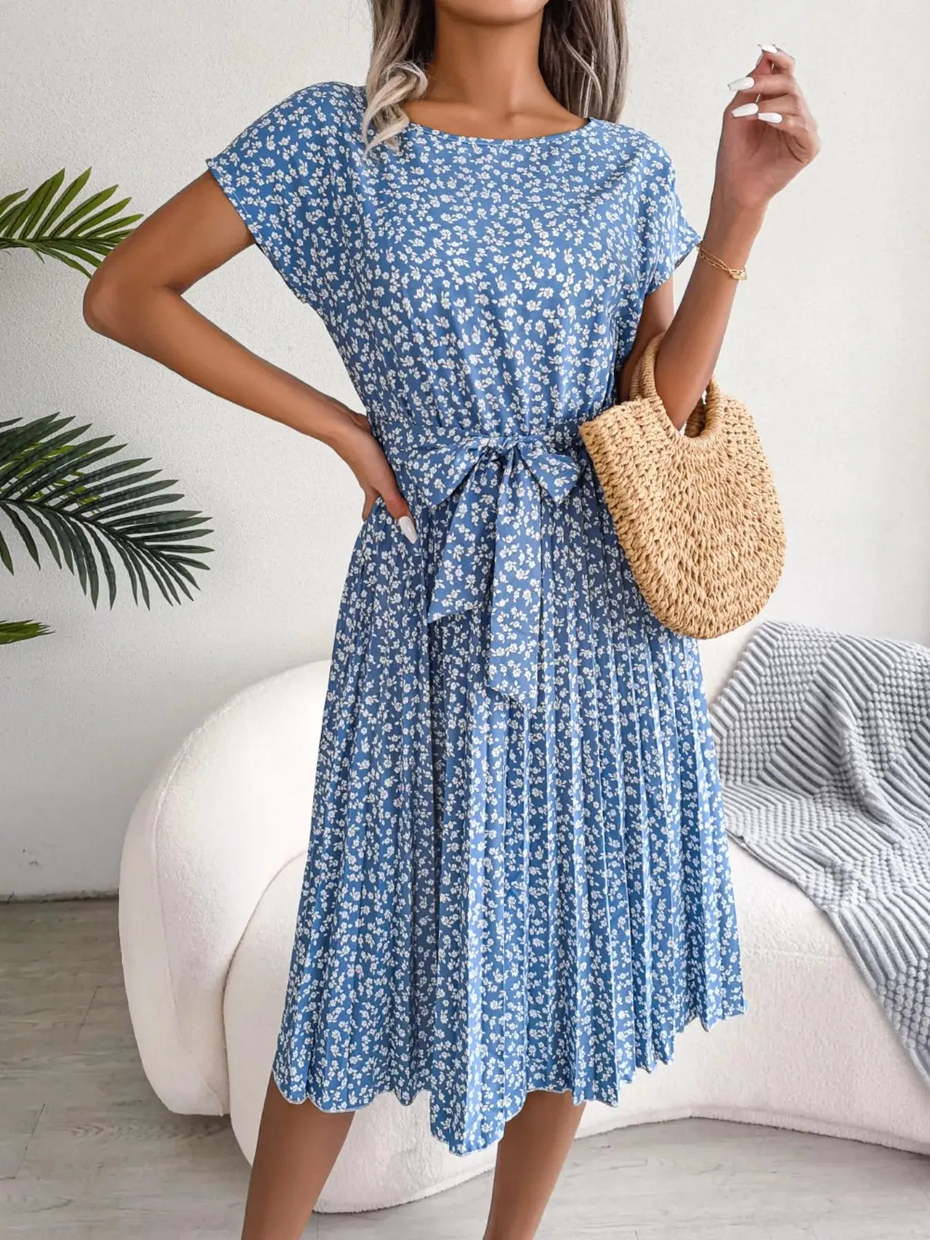 Floral Print Pleated Midi Dress with Belt Trendsi