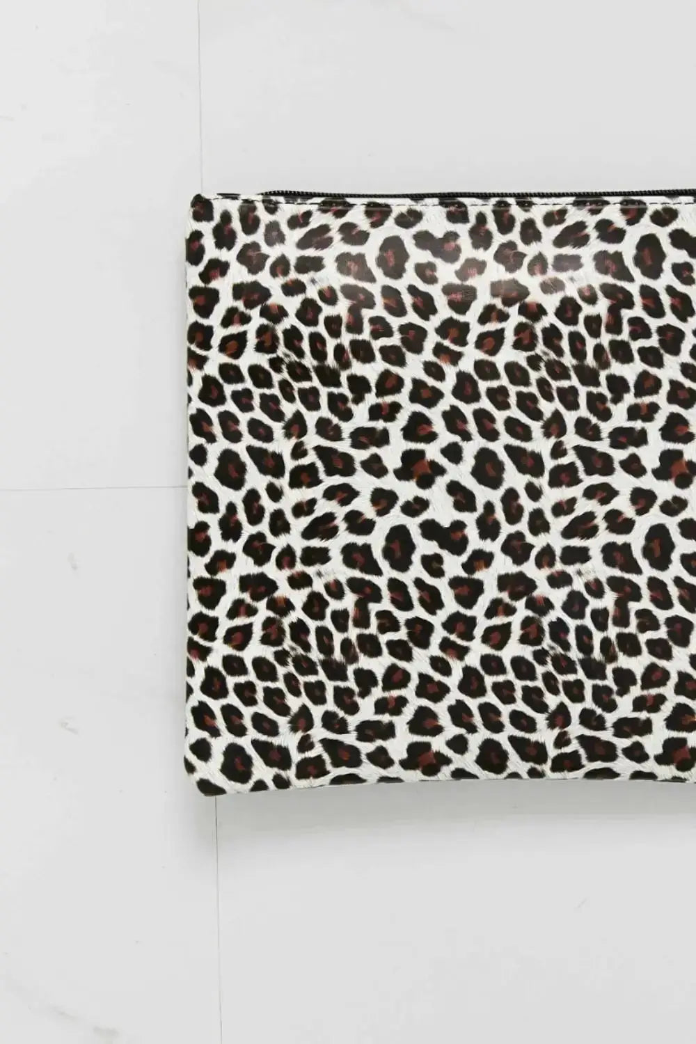 Leopard Print PU Leather Medium Wristlet by Parfymia