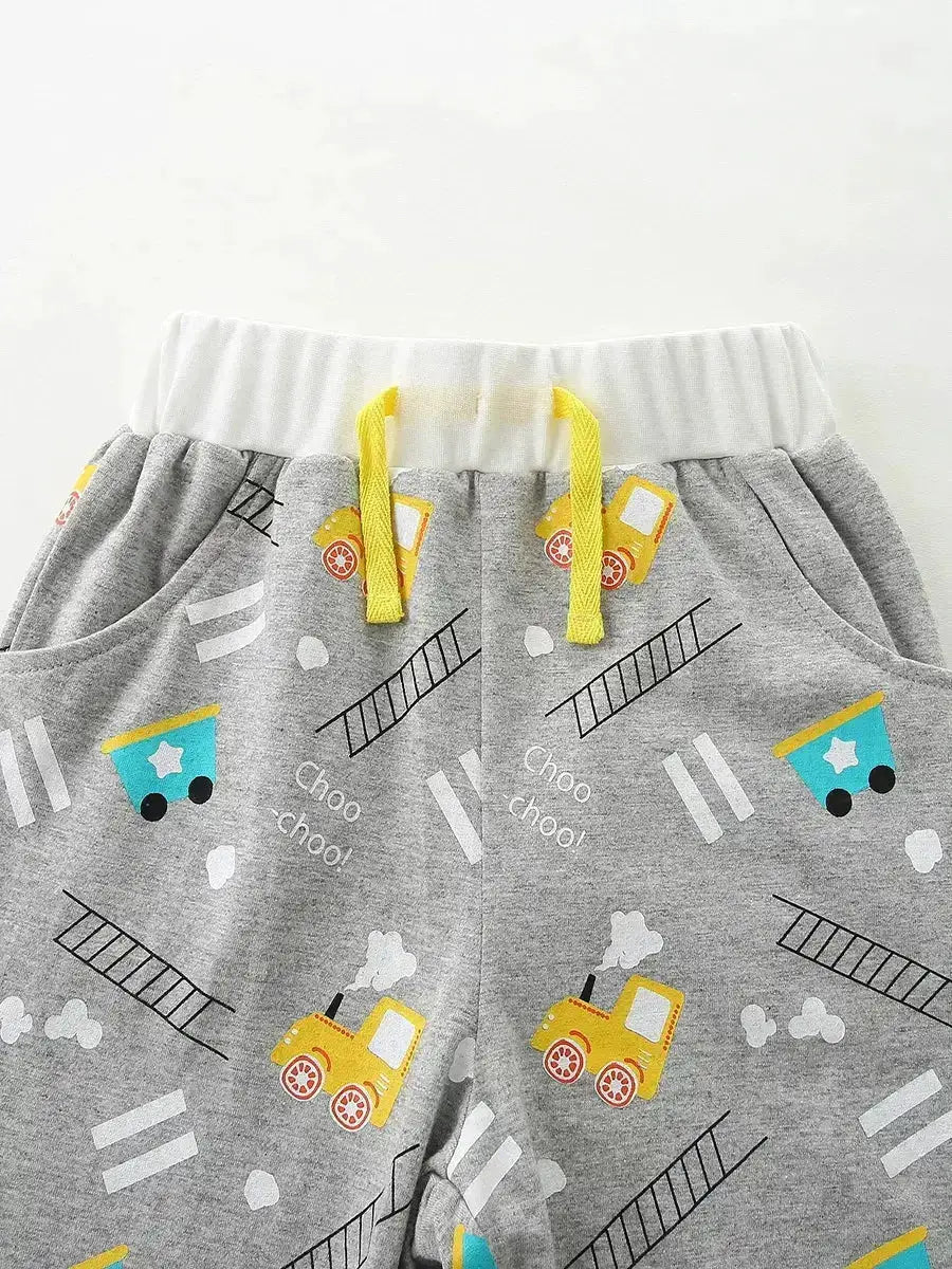 Train Print Short Sleeve Tee and Shorts Set for Kids by Parfymia