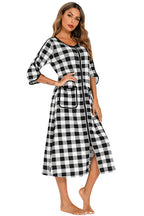 Women's Midi Dress – Round Neck Three-Quarter Sleeve