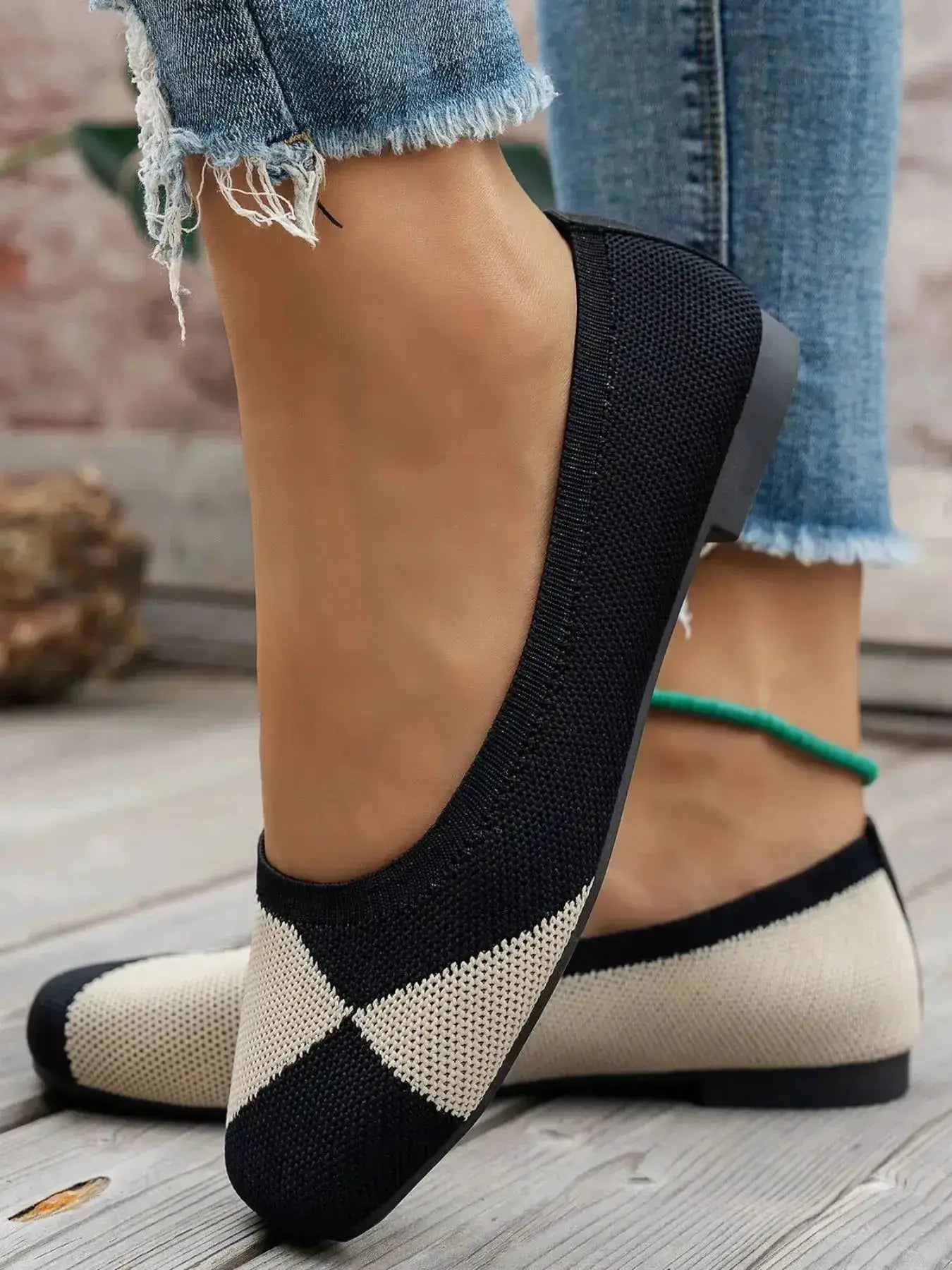 Women’s Color Block Knit Slip-On Loafers by Parfymia