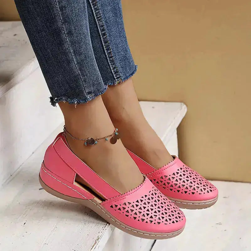 Stylish Cutout Round Toe PU Leather Loafers by Parfymia