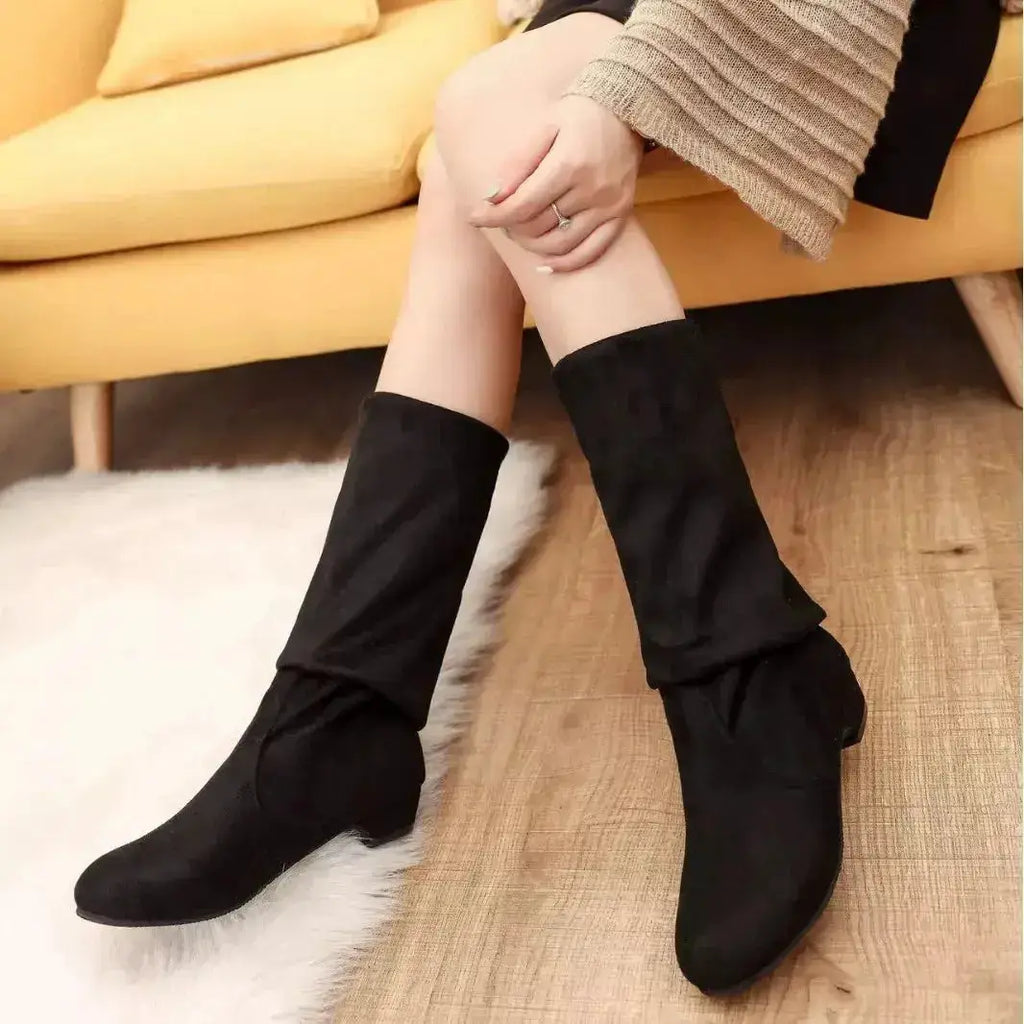 Suede Round Toe Block Heel Boots by Parfymia