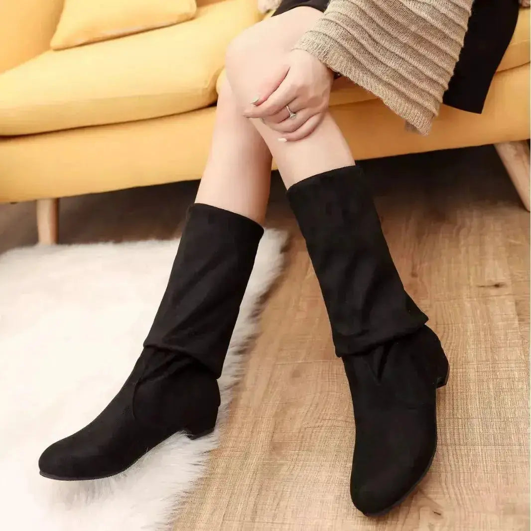 Suede Round Toe Block Heel Boots by Parfymia