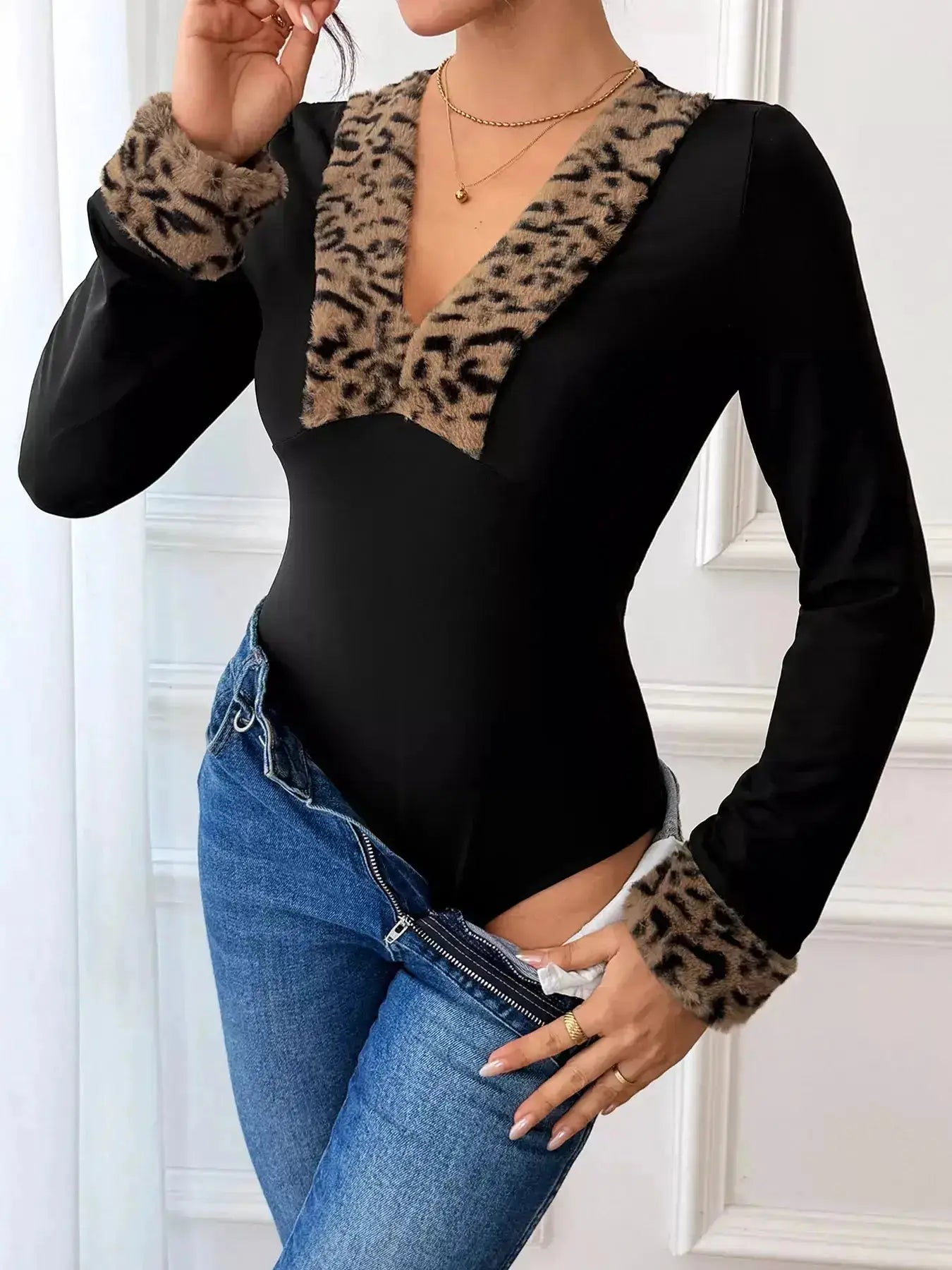 Leopard Trim V-Neck Long Sleeve Bodysuit by Parfymia
