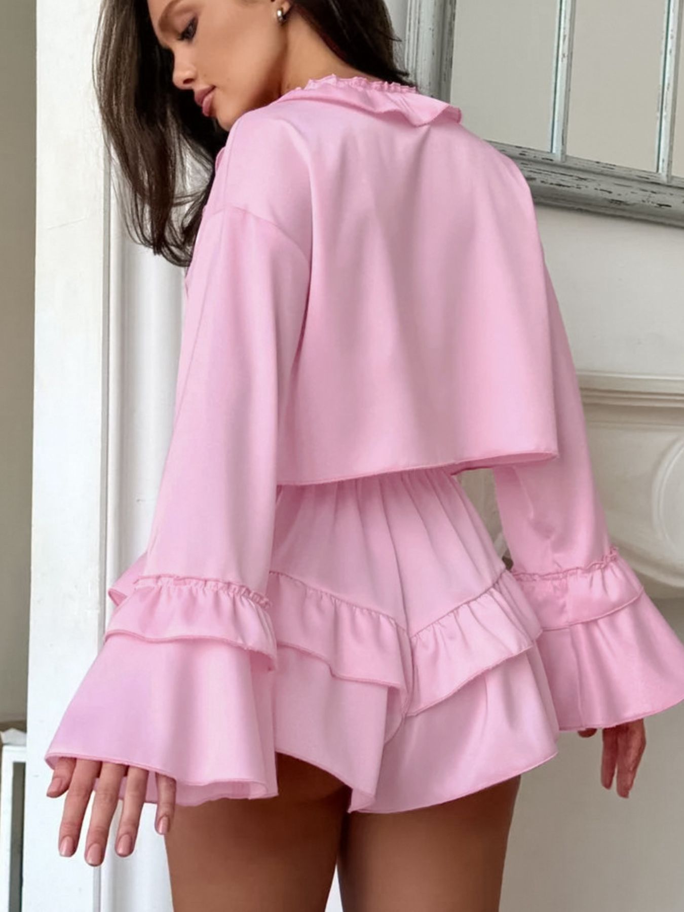 Women's Shorts Set – Ruffled V-Neck Top