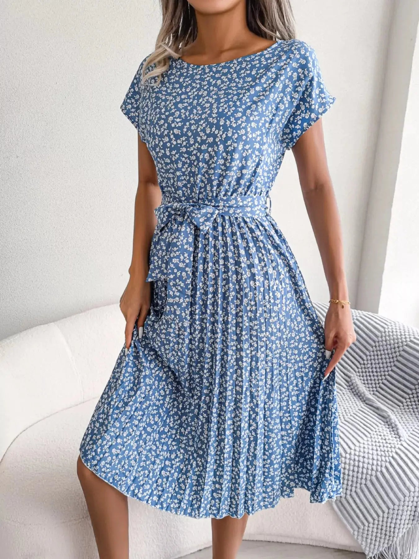 Floral Print Pleated Midi Dress with Belt Trendsi