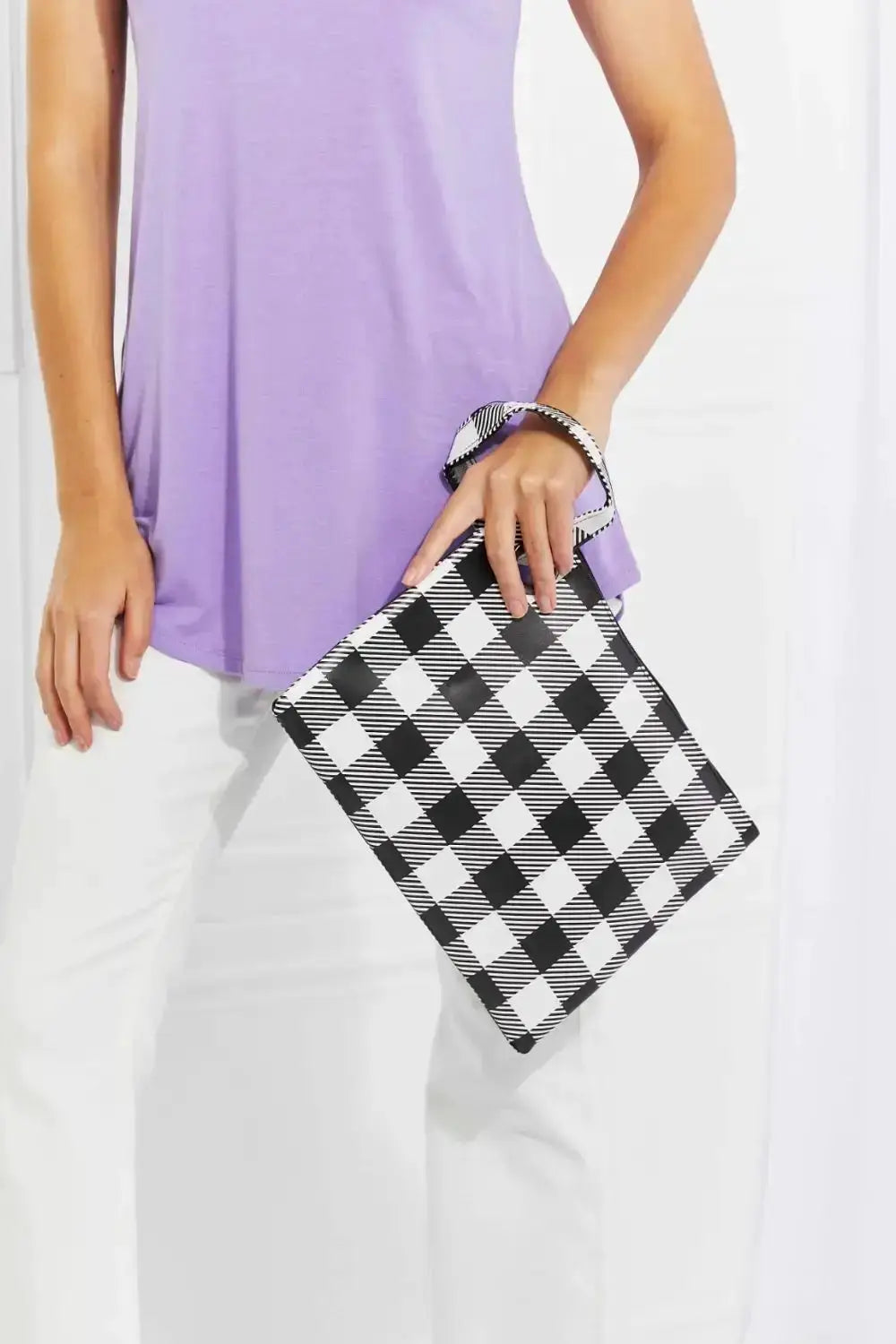 Leopard Print PU Leather Medium Wristlet by Parfymia