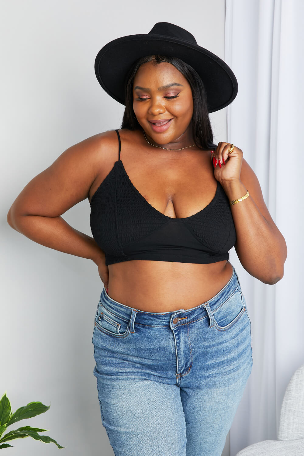 Women's Textured Spaghetti Strap Bralette in Black
