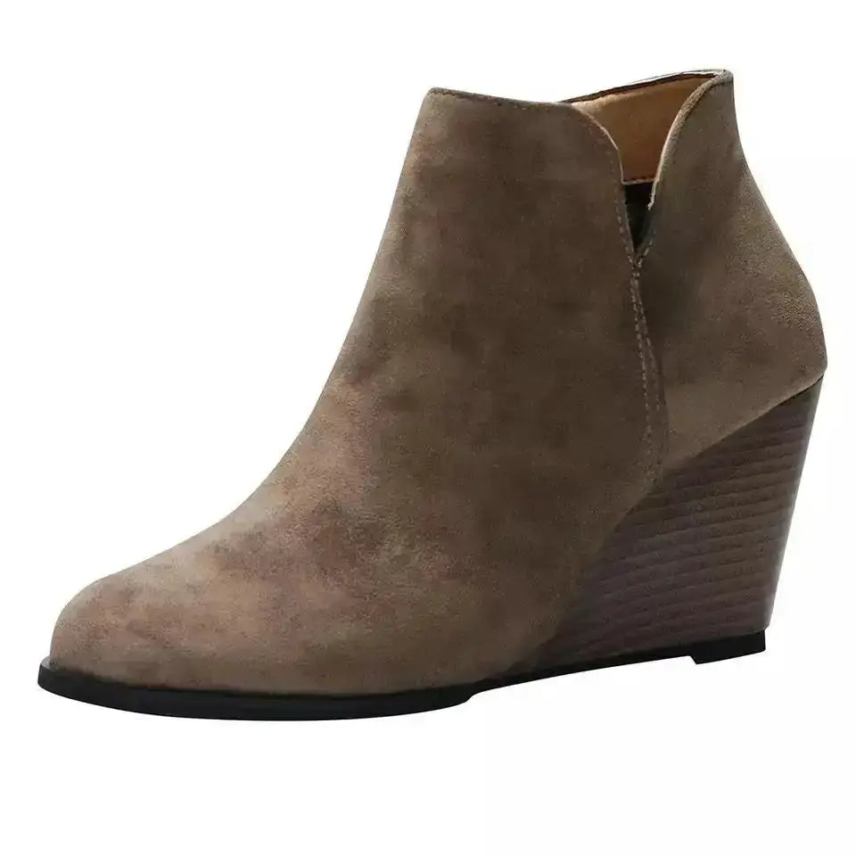 Elegant High Heel Ankle Boots with Side Zip Closure by Parfymia