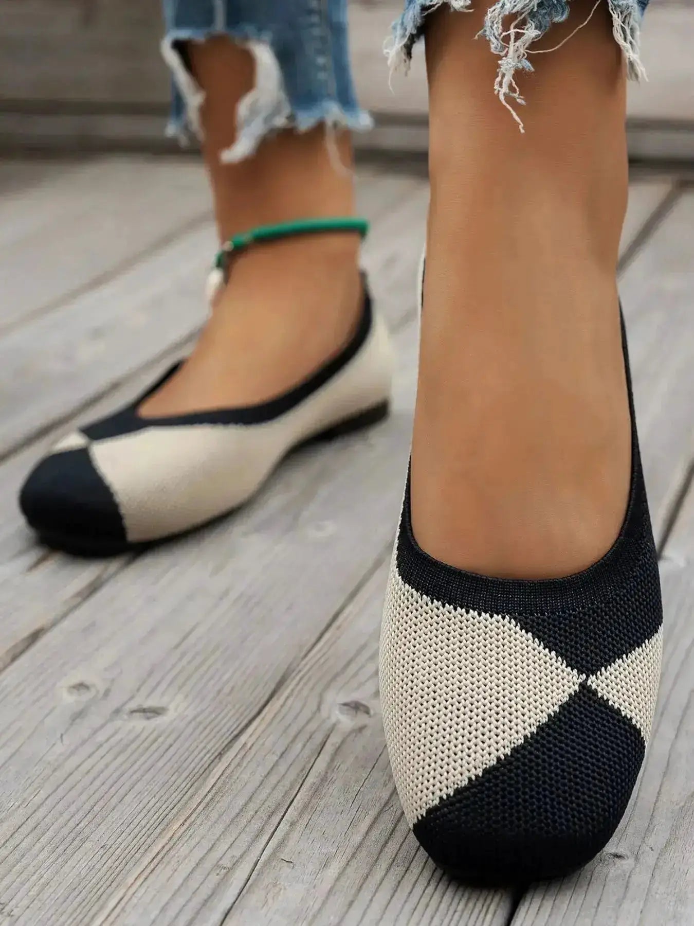 Women’s Color Block Knit Slip-On Loafers by Parfymia