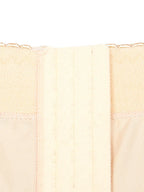 Women's Lace Detail Shaping Shorts