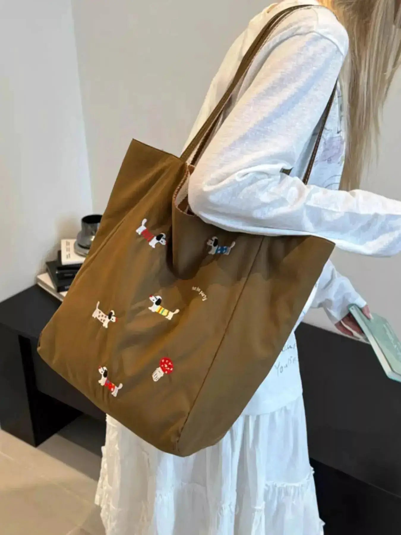 Embroidered Dachshund Shoulder Bag by Parfymia