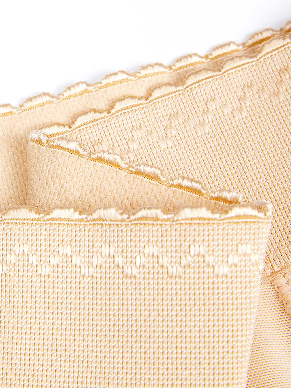 Women's Lace Detail Shaping Shorts