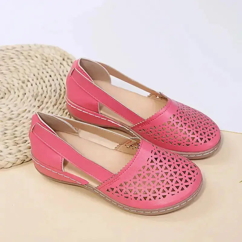 Stylish Cutout Round Toe PU Leather Loafers by Parfymia