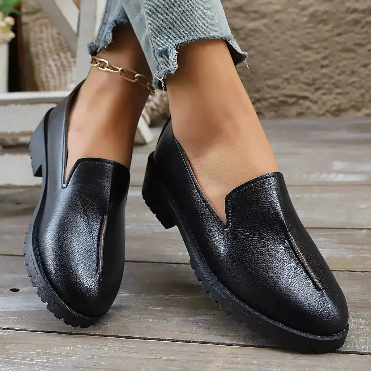Round Toe Block Heels Loafers in PU Leather by Parfymia