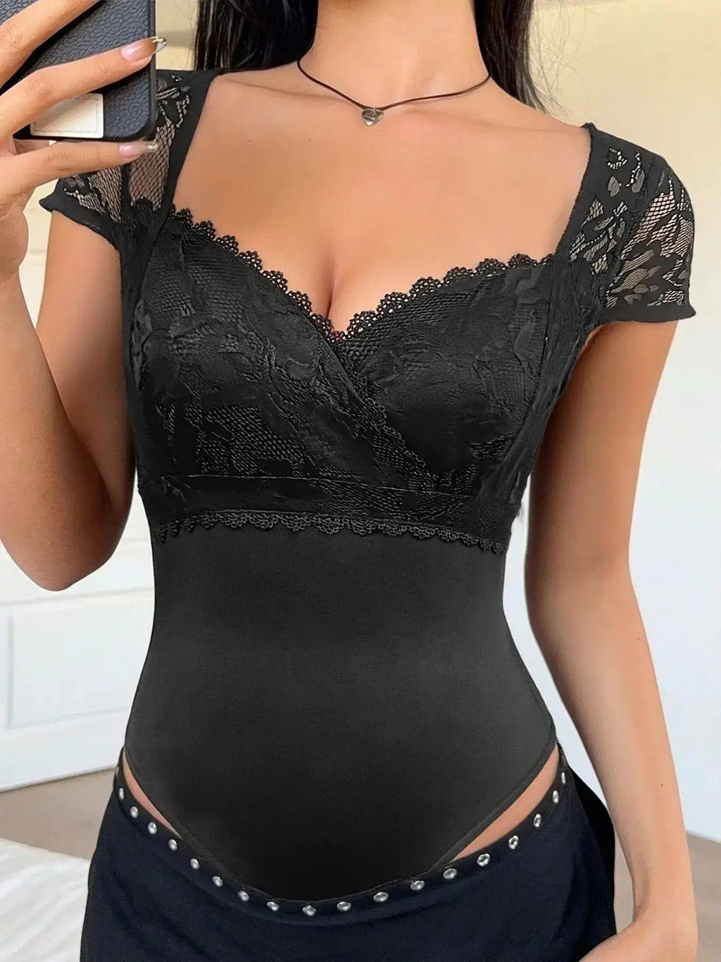 Lace Sweetheart Neck Cap Sleeve Bodysuit by Parfymia