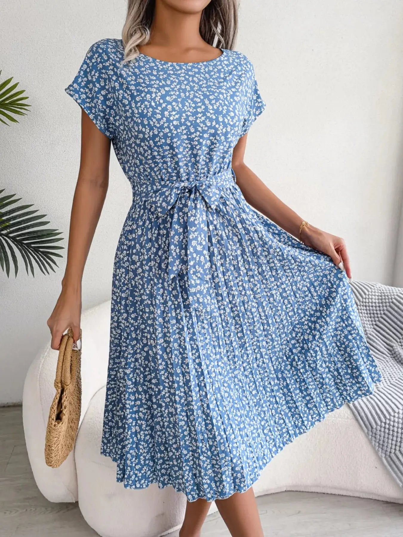 Floral Print Pleated Midi Dress with Belt Trendsi