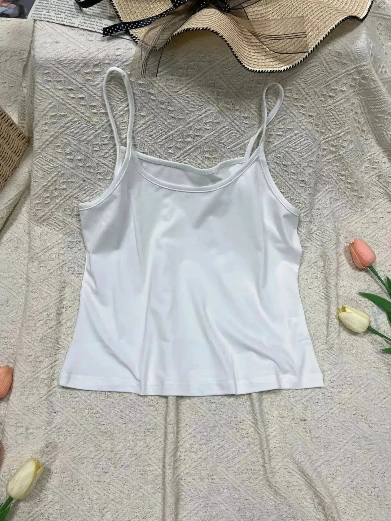 Solid Color Scoop Neck Cami by Parfymia