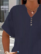 Women's Plus Size Notched Short Sleeve Top
