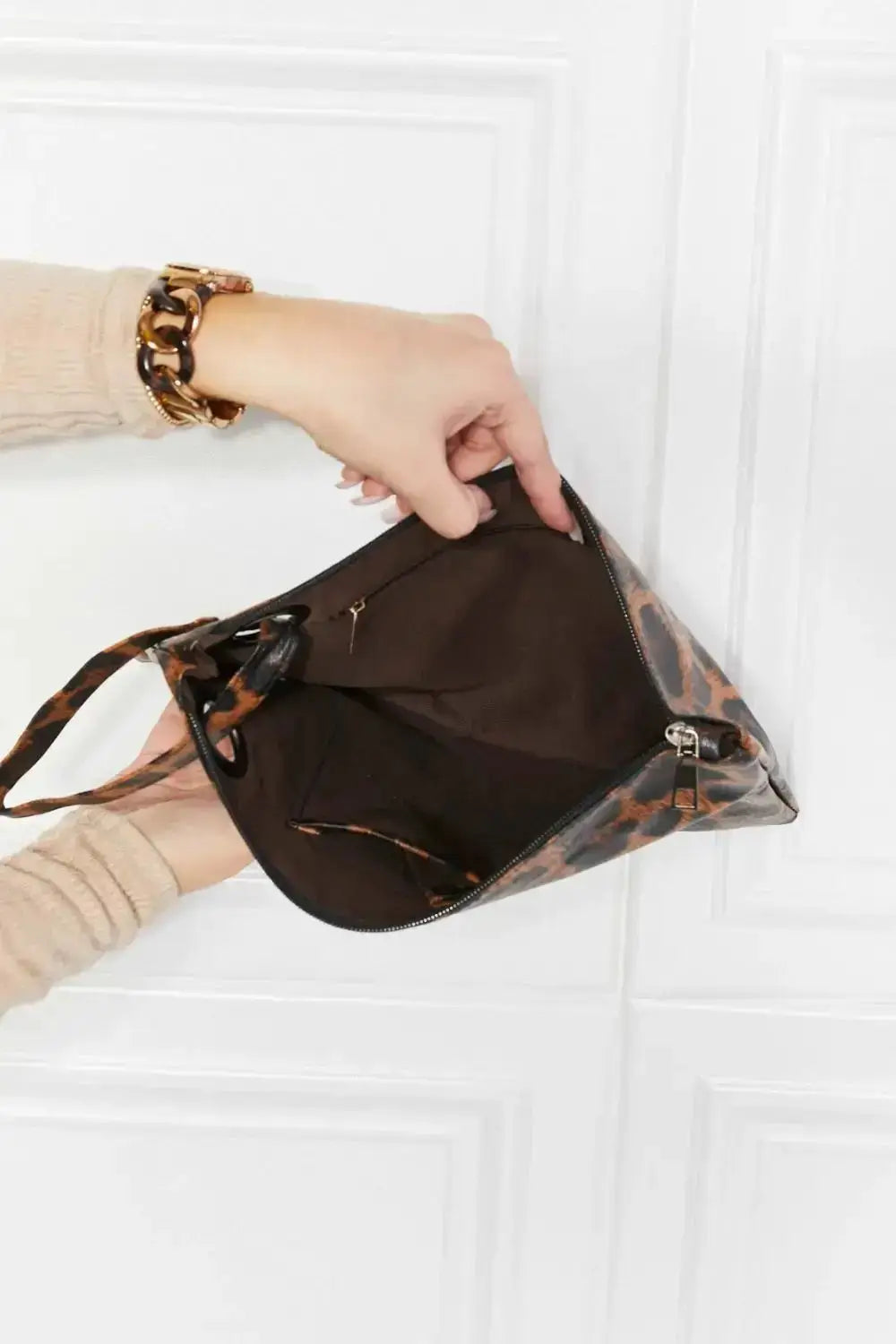PU Leather Wristlet Looking At You Medium Clutch by Parfymia