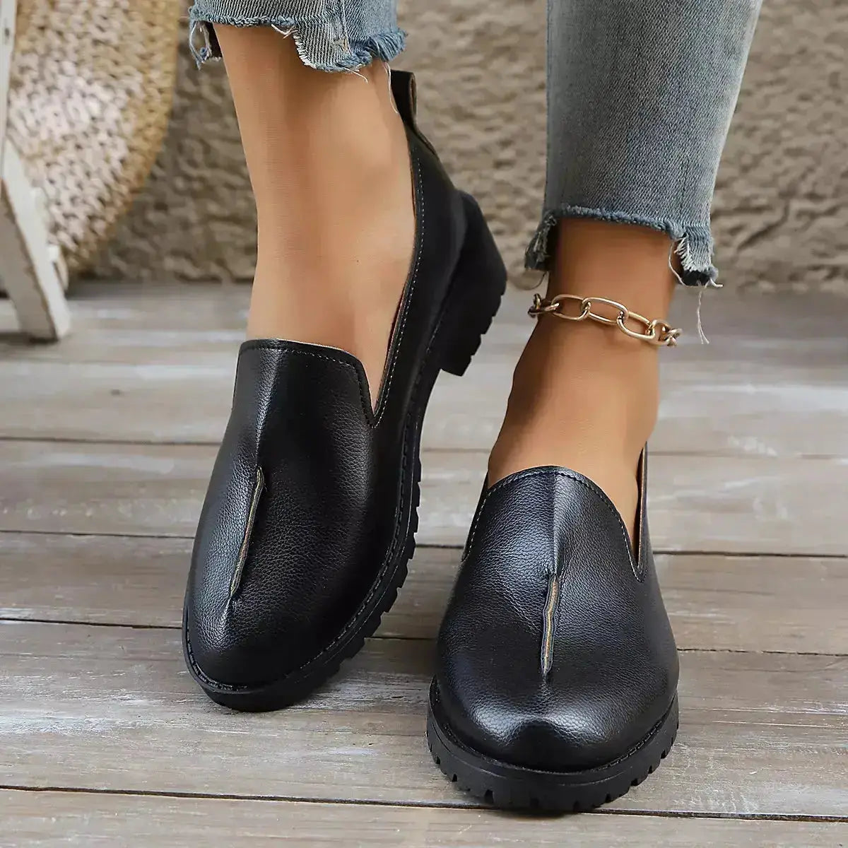 Round Toe Block Heels Loafers in PU Leather by Parfymia