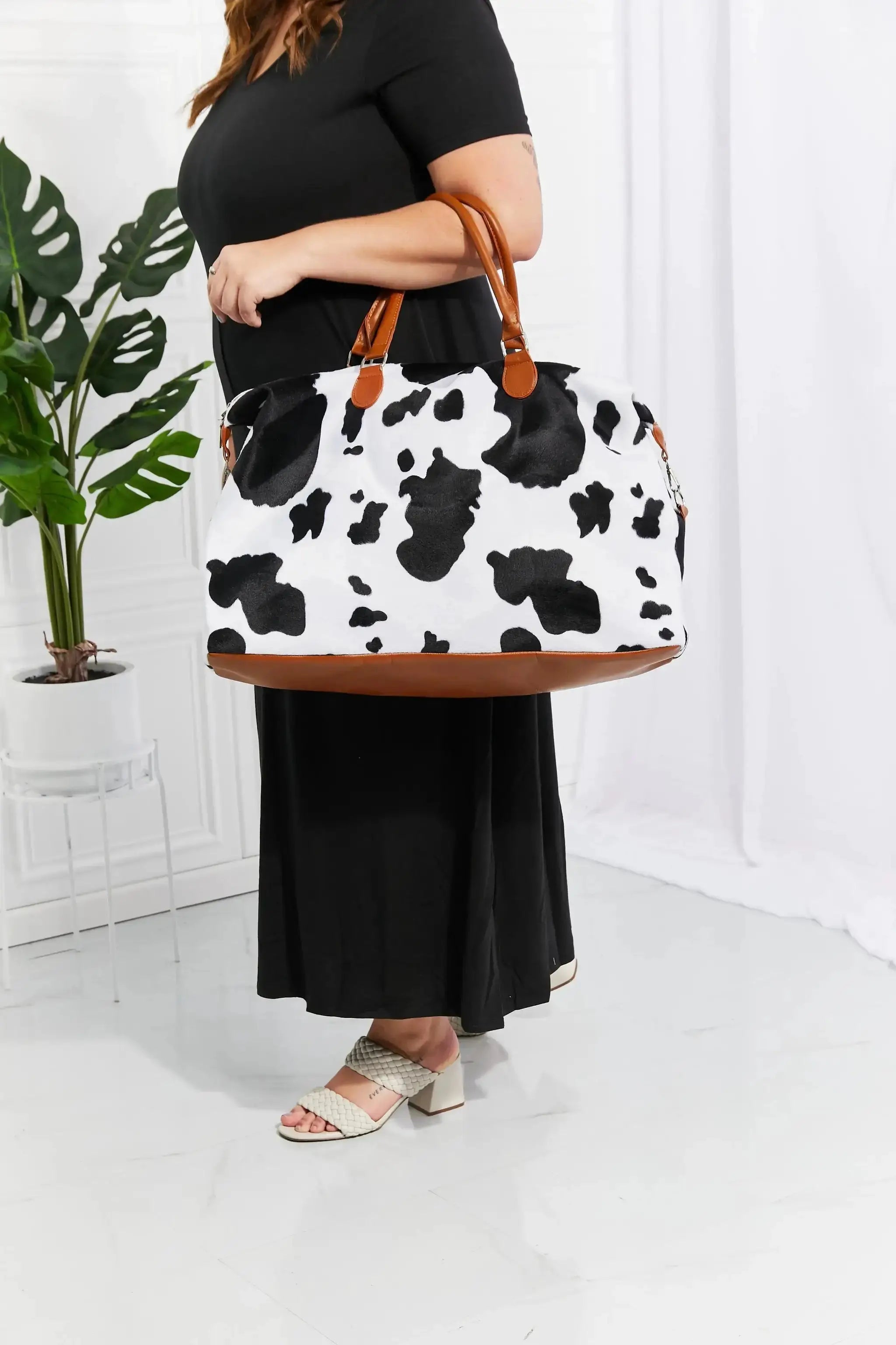Animal Print Plush Weekender Bag by Parfymia